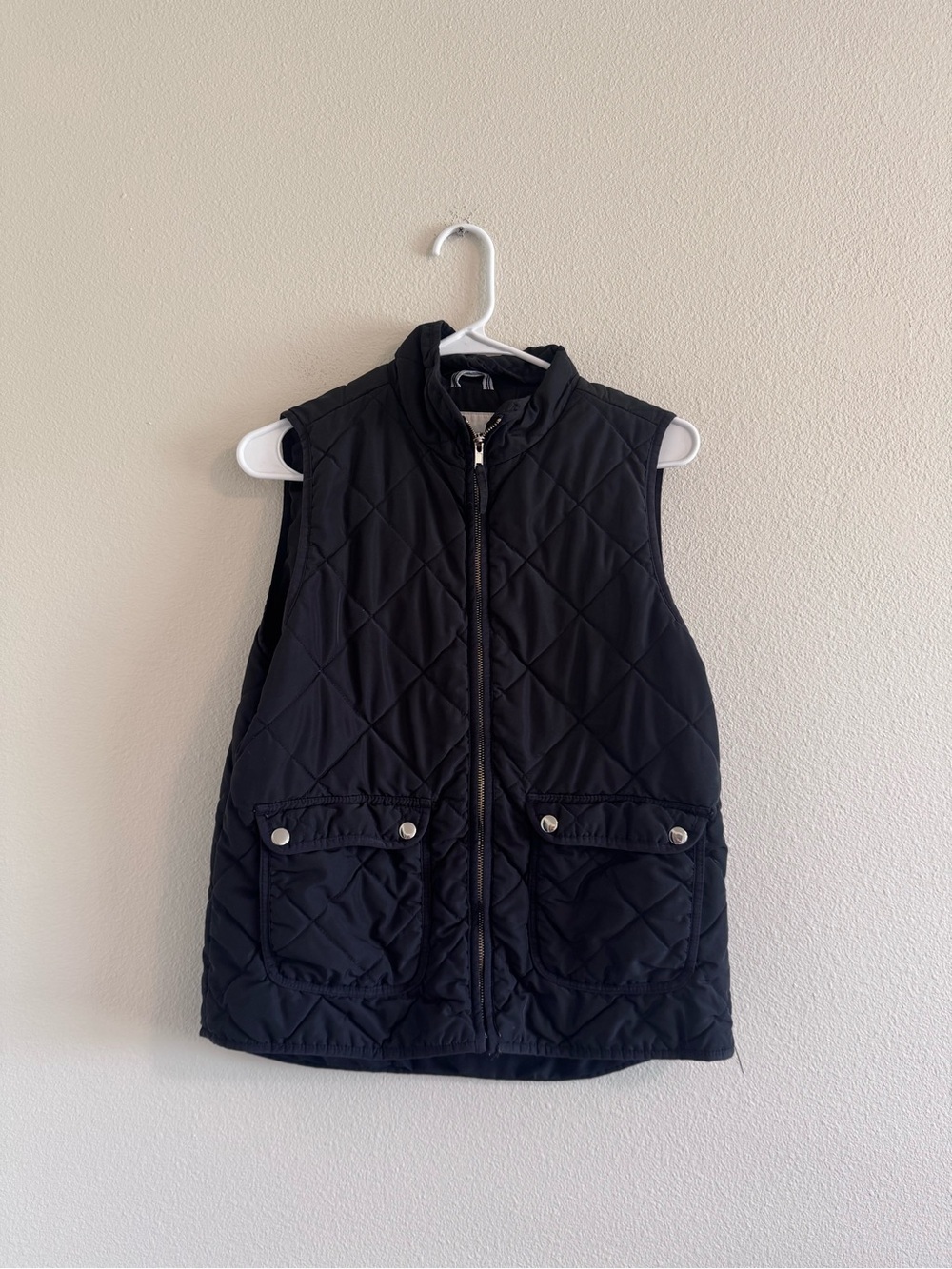 Thread & Supply Black Quilted Women's Vest with Snap Pockets